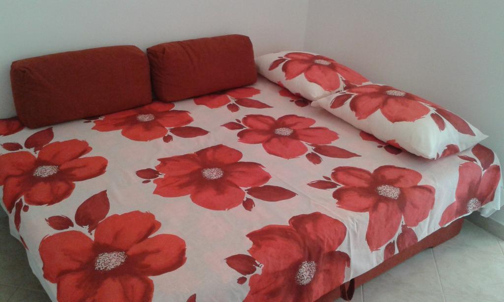 Apartments Hanna Grebaštica Rom bilde